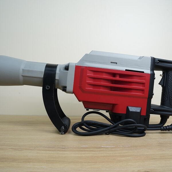 Máy đục bê tông Max