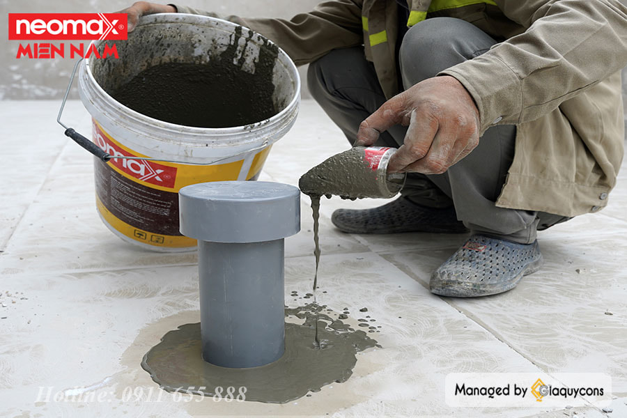 Top 6 loại vữa sửa chữa bề mặt bê tông phổ biến hiện nay Thi công vữa sửa chữa Neomax Grout C60