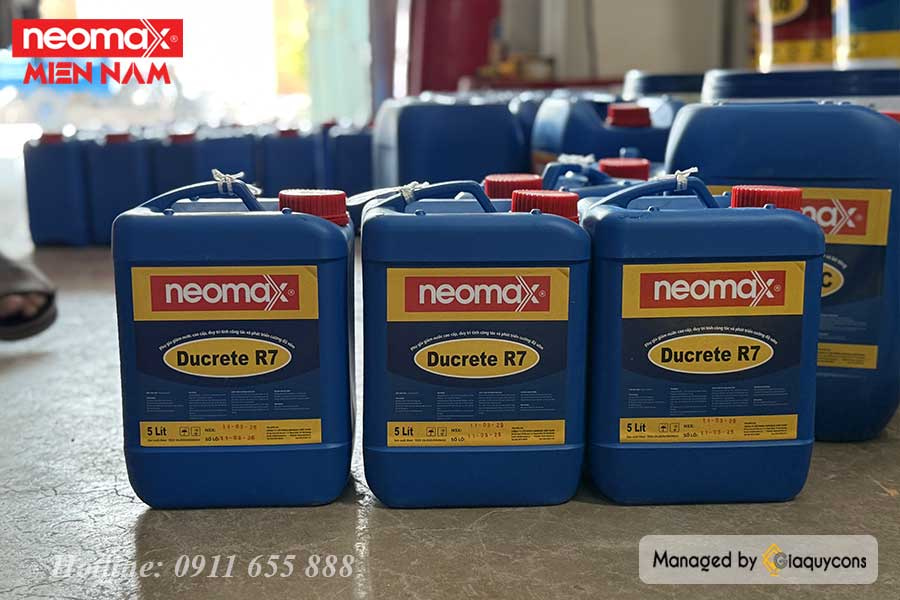 Phụ gia bê tông R7 là gì? Có nên sử dụng phụ gia bê tông R7? Phụ gia bê tông Neomax Ducrete R7