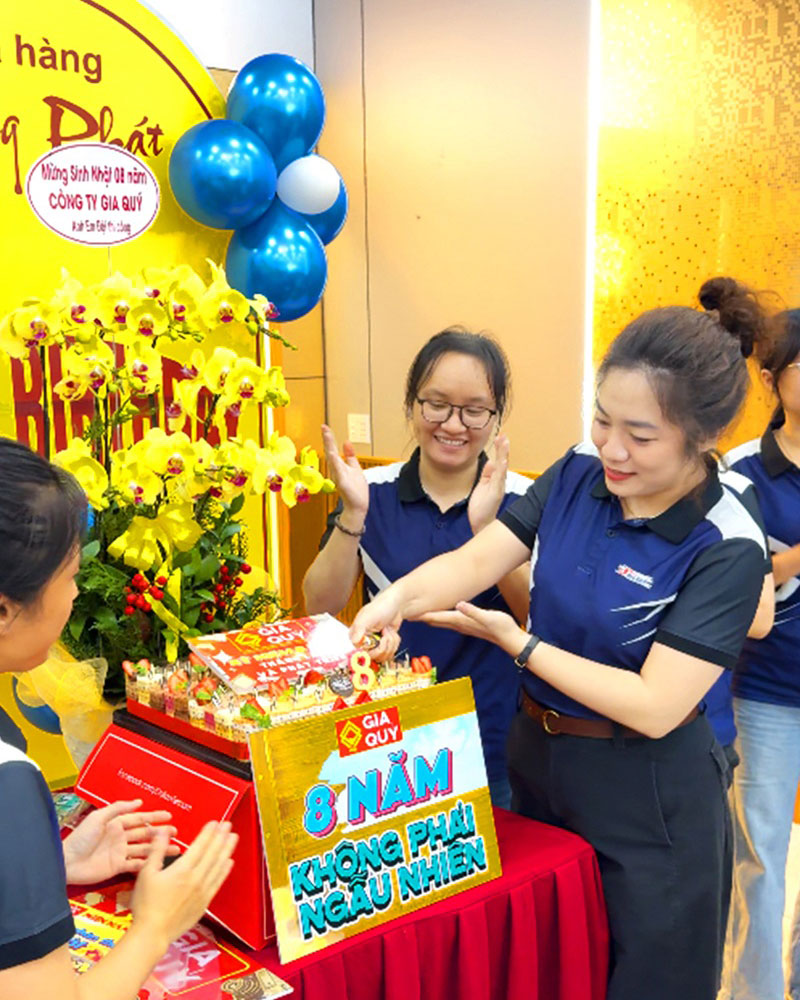🌟 KỶ NIỆM 8 NĂM THÀNH LẬP VÀ PHÁT TRIỂN GIA QUÝ 🌟 KỶ NIỆM 8 NĂM THÀNH LẬP VÀ PHÁT TRIỂN GIA QUÝ